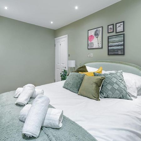 Apartmán Stylish Shepherds Bush Flat Londýn Exteriér fotografie