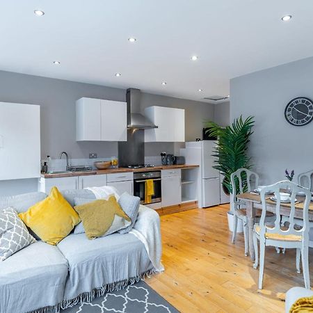 Apartmán Stylish Shepherds Bush Flat Londýn Exteriér fotografie